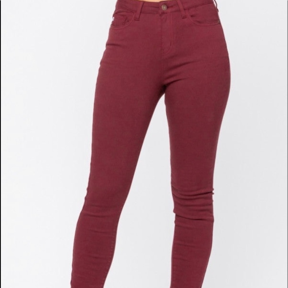 Judy Blue Wine colored skinny jeans.